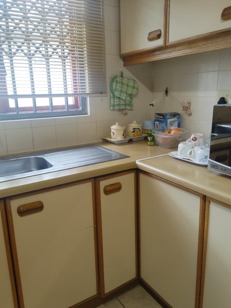 To Let 3 Bedroom Property for Rent in Montana Western Cape